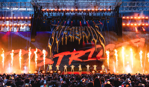 Stray Kids: The dominATE Experience